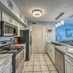 Cozy 1st-floor Panama Steps To Beach! Apartment